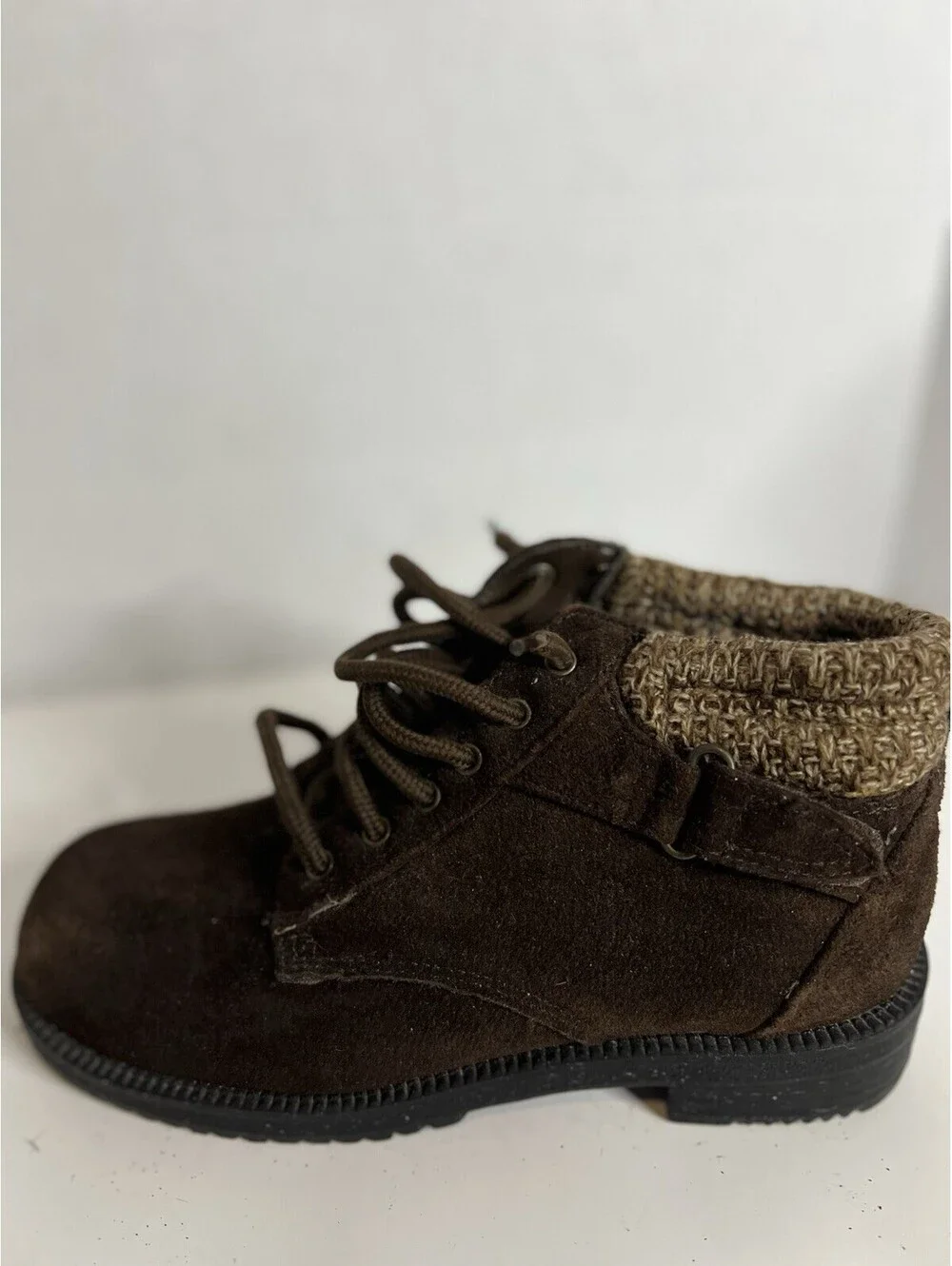 Vintage 1990’s Women’s Suede Buckle Ankle Booties Size 5 1/2